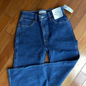 Abercrombie 90’s relaxed fit carpenter